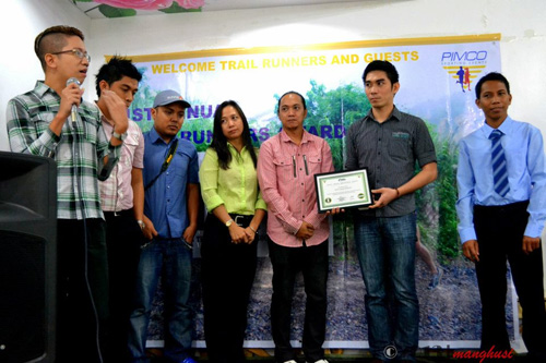 Photo by: Manghusi, from Team SCR - from left,Teejay Castro, John Henri Mariano, Mervin Sta. Teresa, Mailyn Leyesa, Eds Fojas and Aries Fernandez